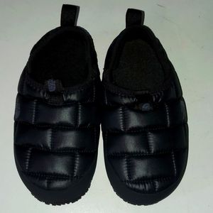 the north face boys slippers